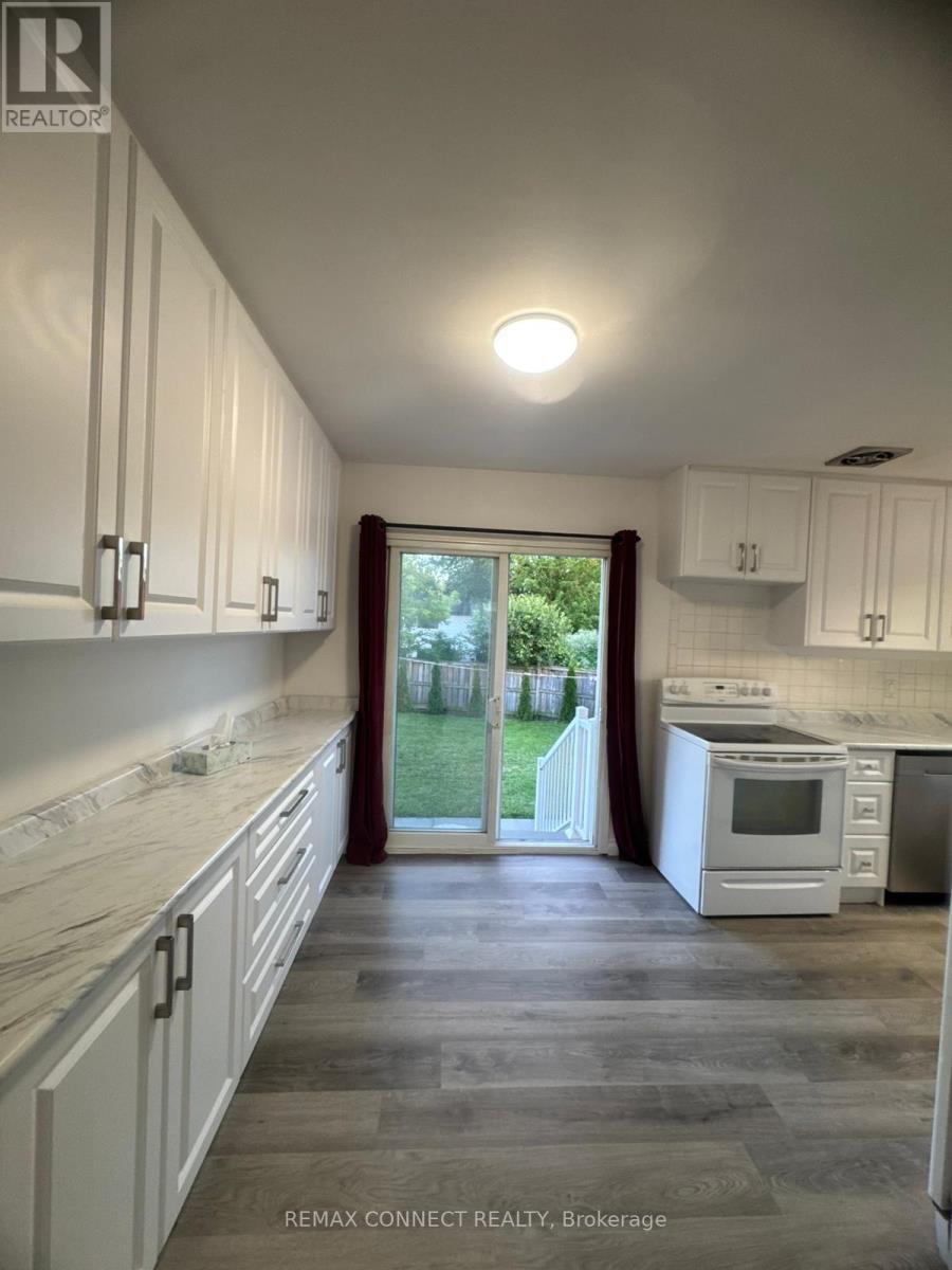 1039 WILLOWDALE AVENUE - 17