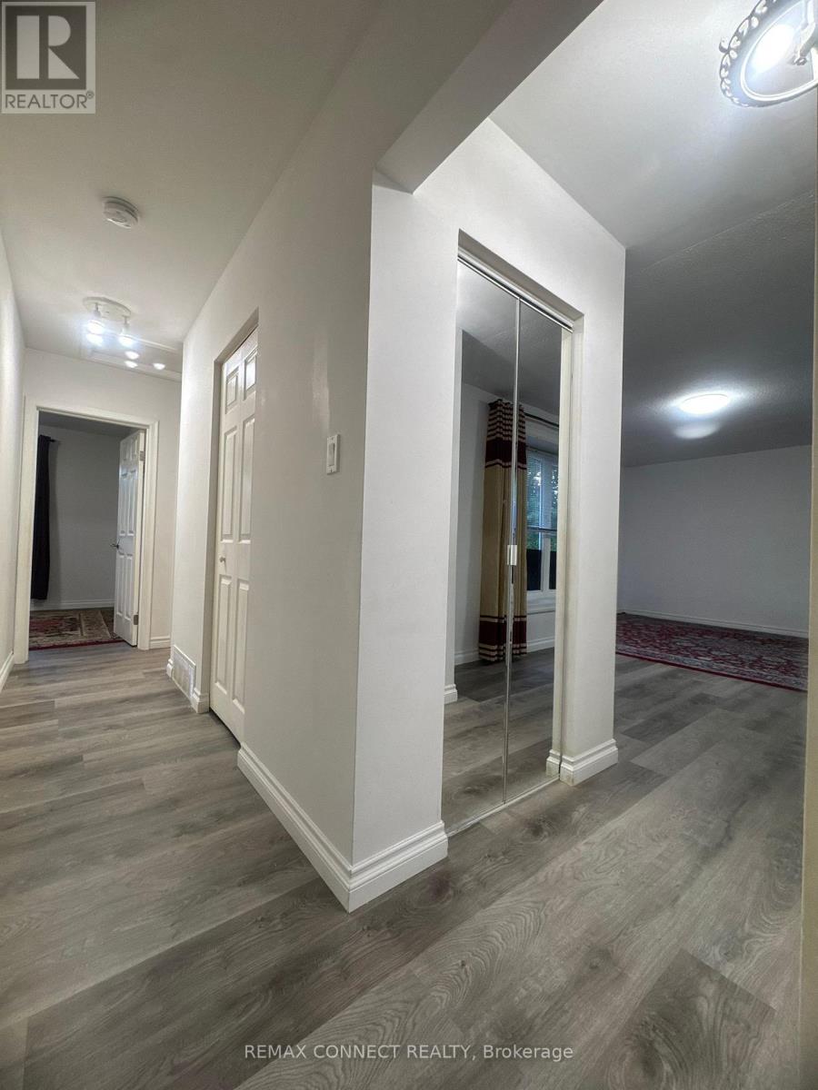 1039 WILLOWDALE AVENUE - 21