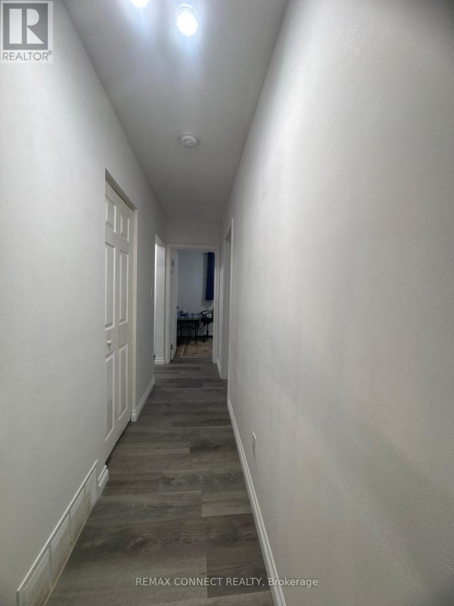 1039 WILLOWDALE AVENUE - 22