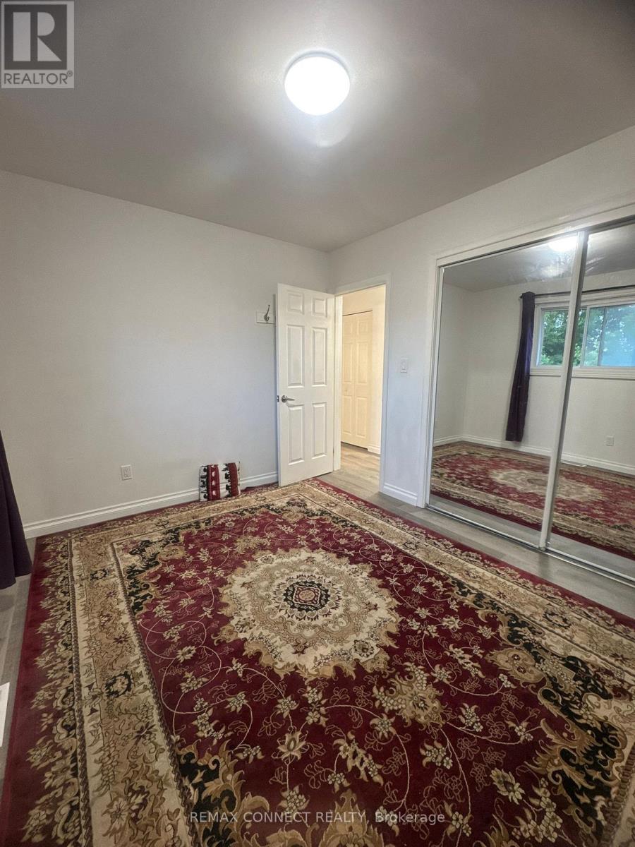 1039 WILLOWDALE AVENUE - 23