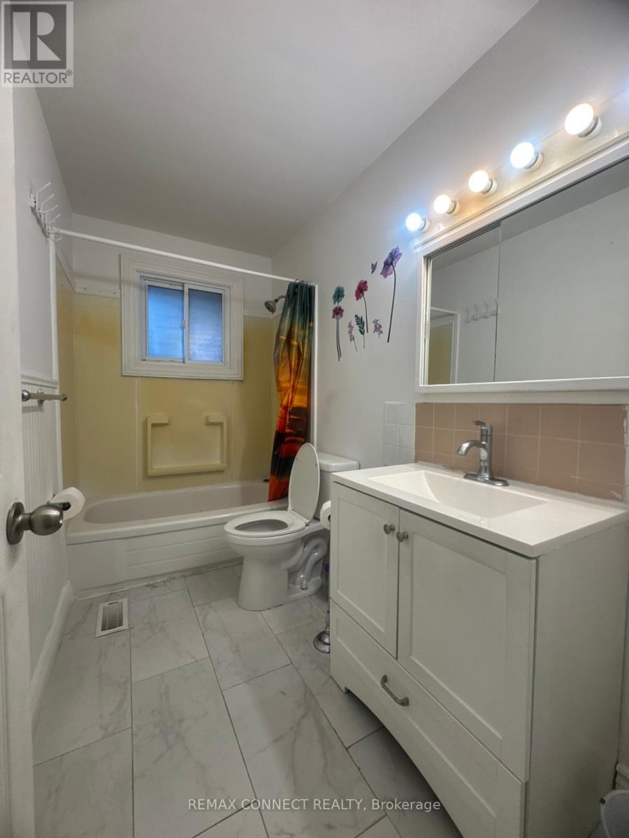 1039 WILLOWDALE AVENUE - 28