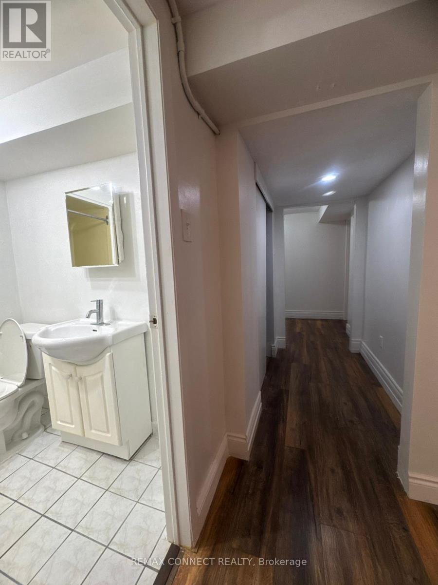 1039 WILLOWDALE AVENUE - 36