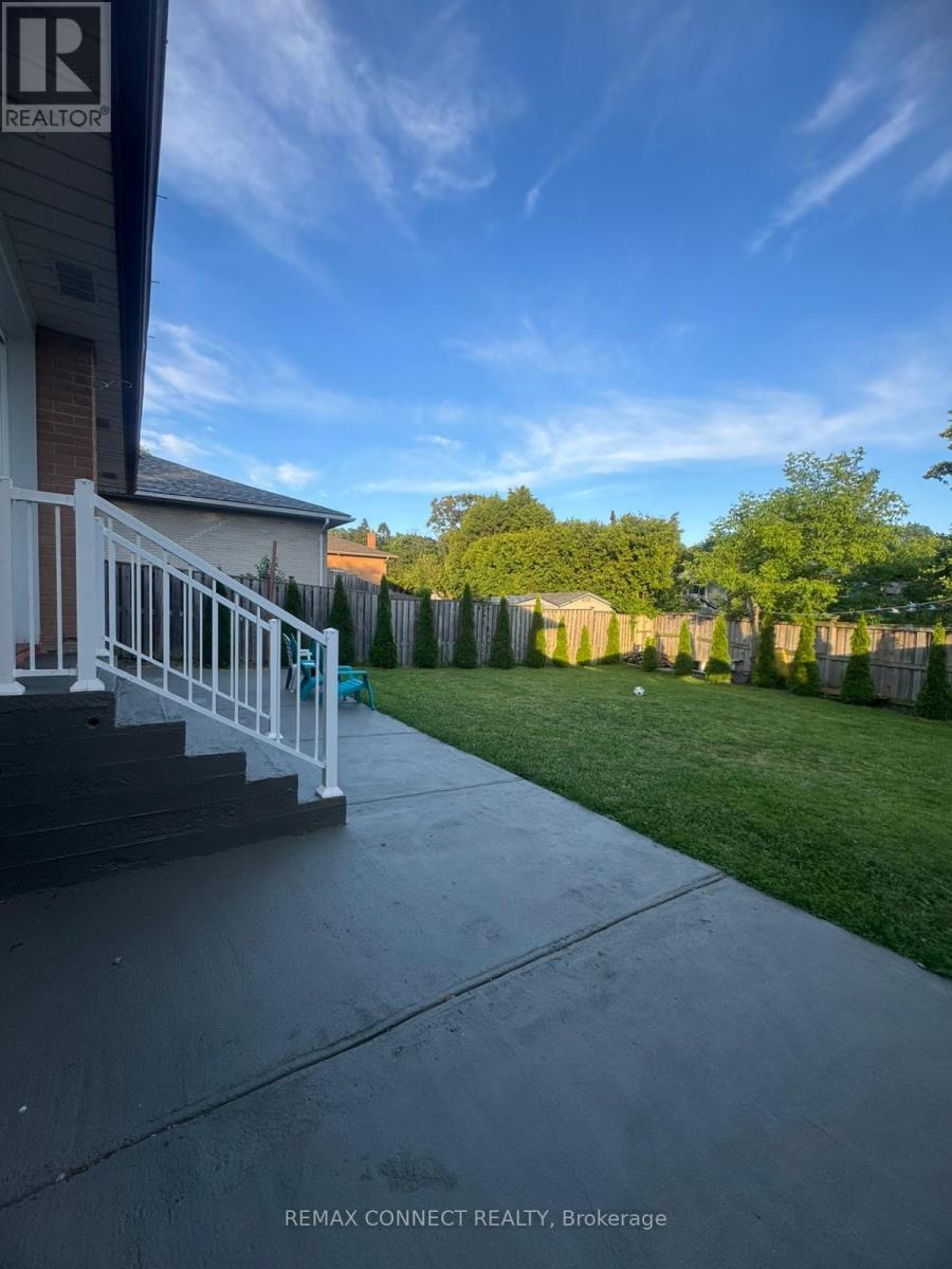 1039 WILLOWDALE AVENUE - 44