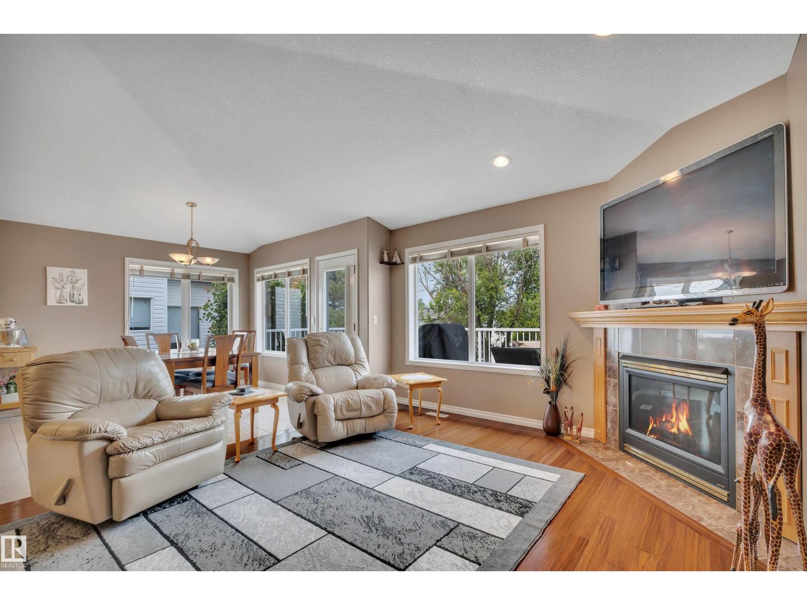 314 Lilac Terrace — photo 8