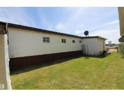 12, 10808 101 St, Westlock, AB T7P1H4 Photo 9