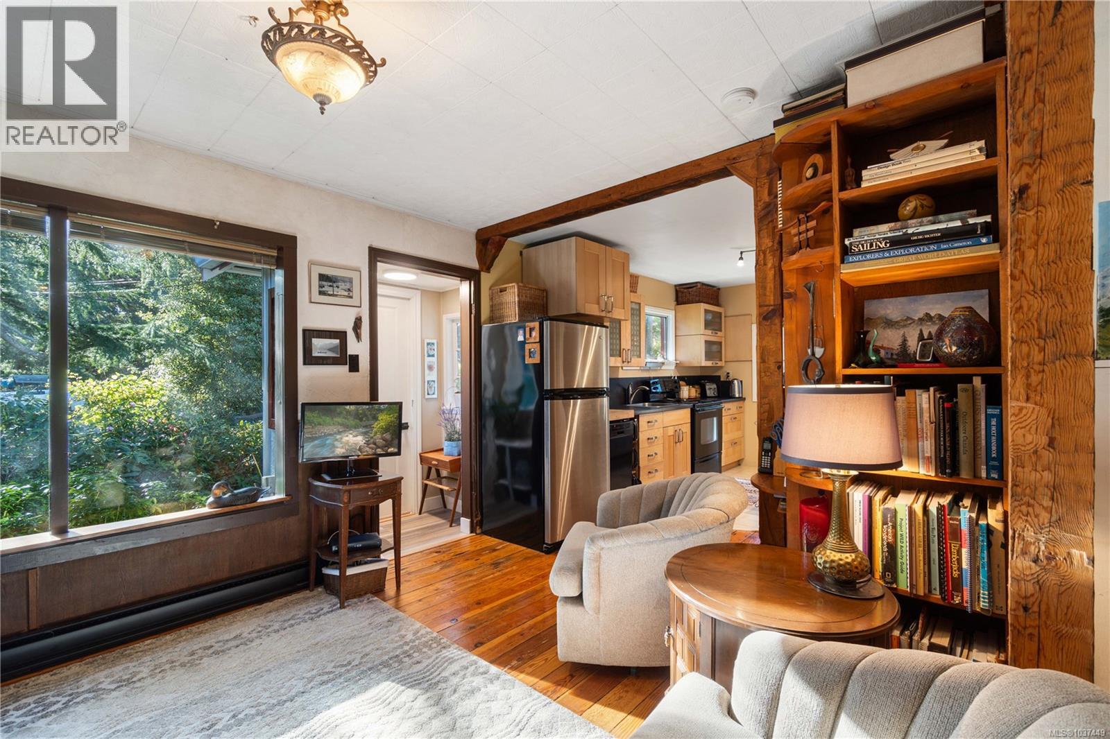 681 Turner Rd - 26