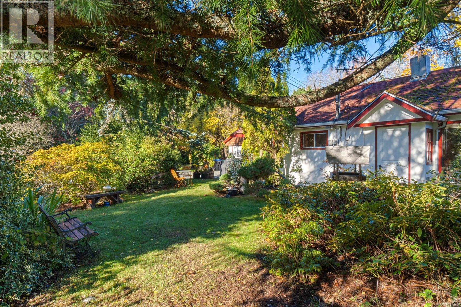 681 Turner Rd - 50