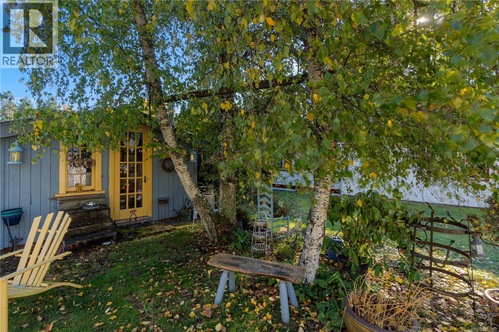 681 Turner Rd - 67
