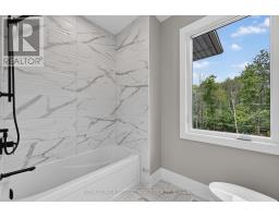 933 7th Line, Innisfil, ON L9S4G1 Photo 20