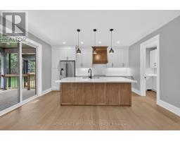 Dining room - 929 7th Line, Innisfil, ON L9S4G1 Photo 6