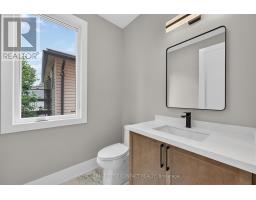 Office - 929 7th Line, Innisfil, ON L9S4G1 Photo 8