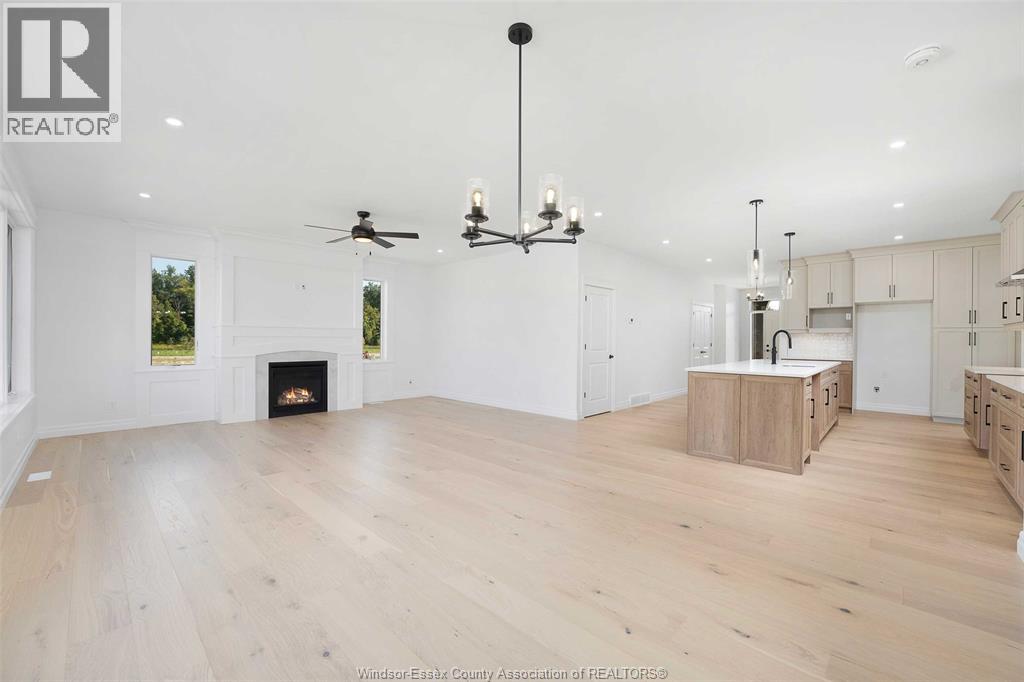 88 GRAF STREET - 15