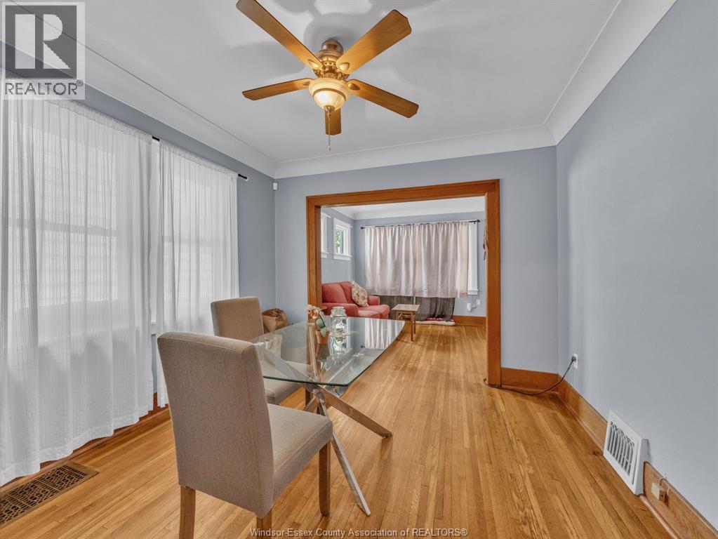 1673 Cadillac STREET - 11