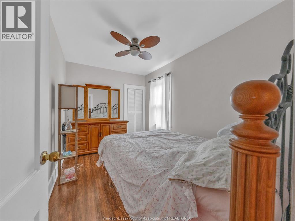 1673 Cadillac STREET - 16