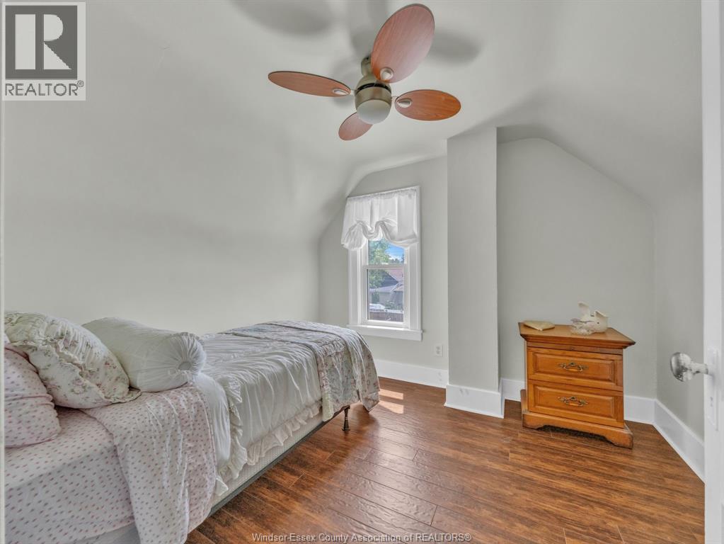 1673 Cadillac STREET - 23