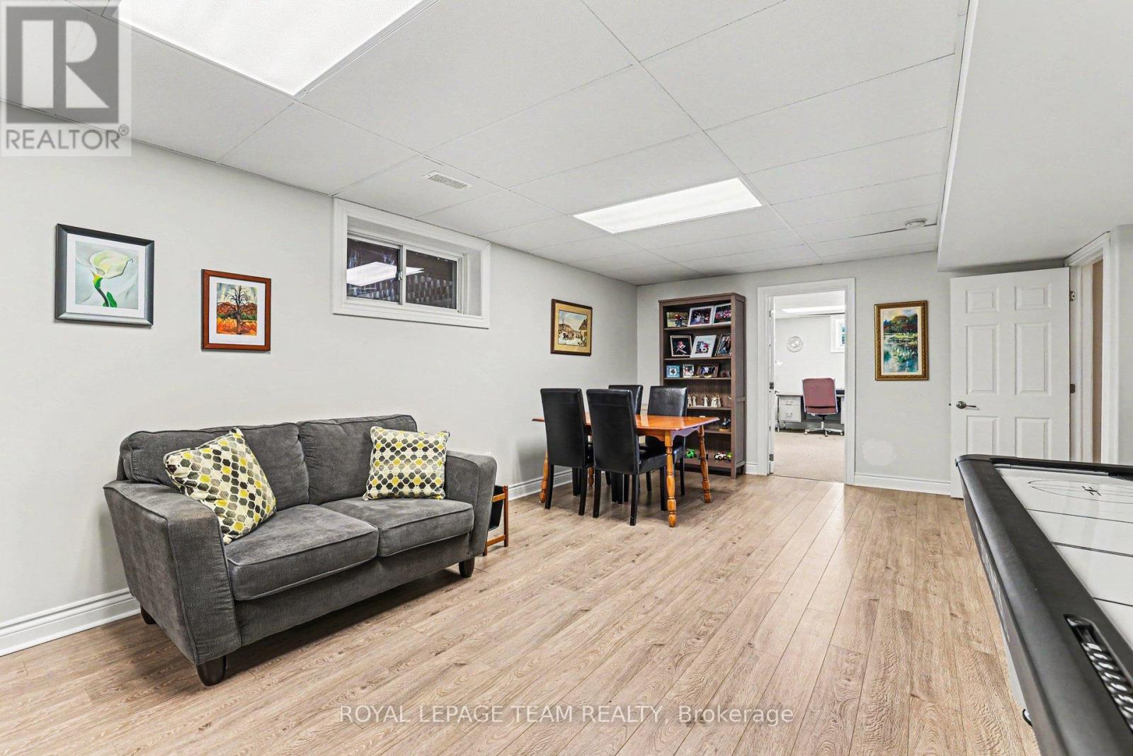 28 KIMBERLY AVENUE - Image 28