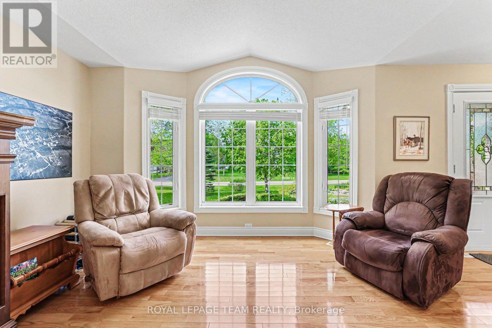 28 KIMBERLY AVENUE - Image 8