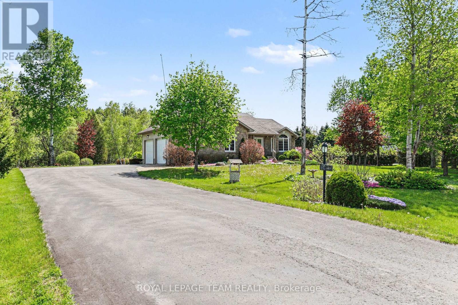 28 KIMBERLY AVENUE - 35