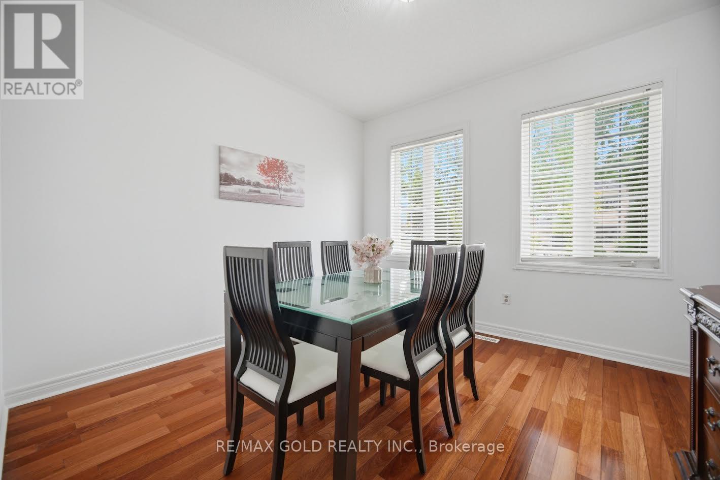 25 TREELINE BOULEVARD - 18