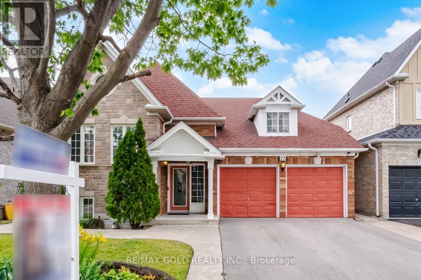 25 TREELINE BOULEVARD - 2