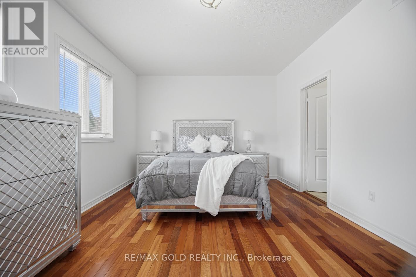 25 TREELINE BOULEVARD - 22