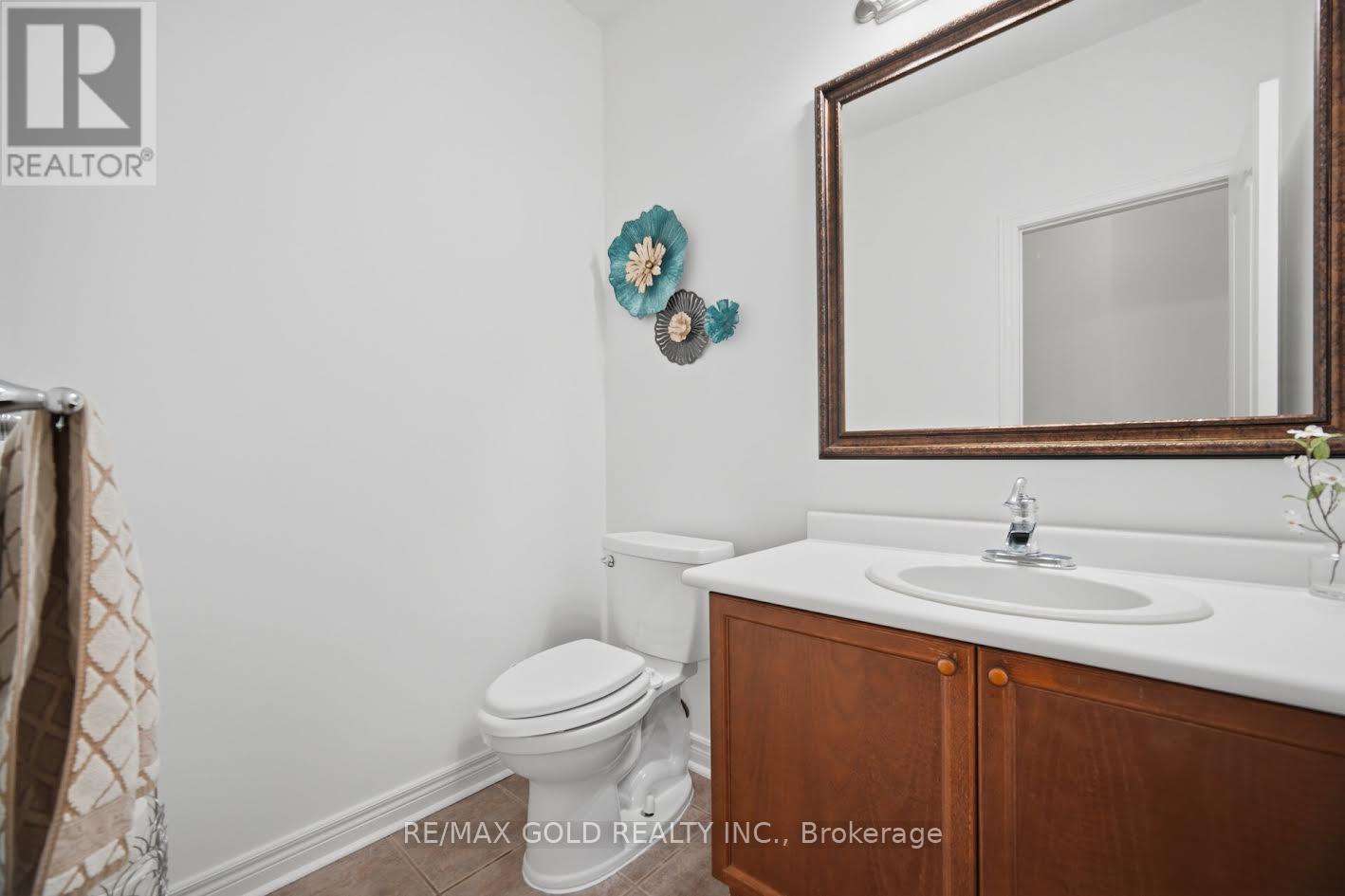 25 TREELINE BOULEVARD - 28
