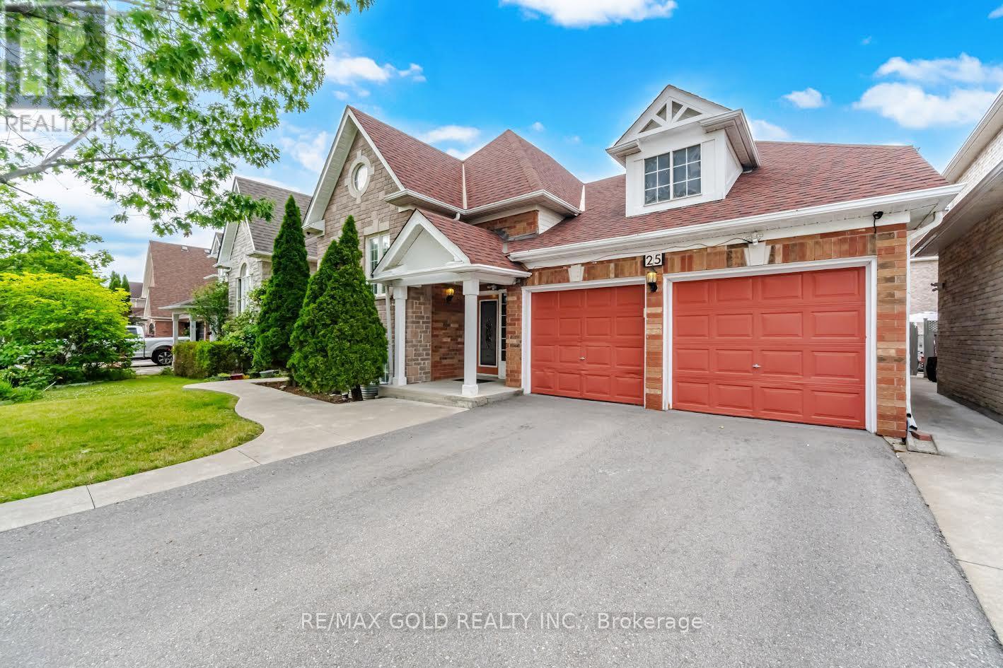 25 TREELINE BOULEVARD - 3