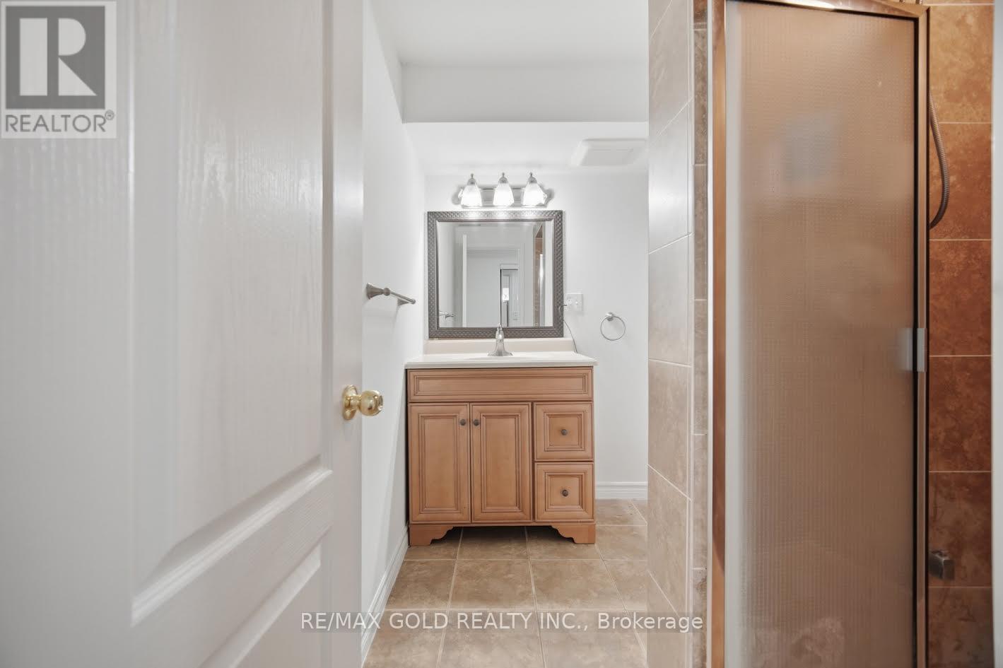25 TREELINE BOULEVARD - 38