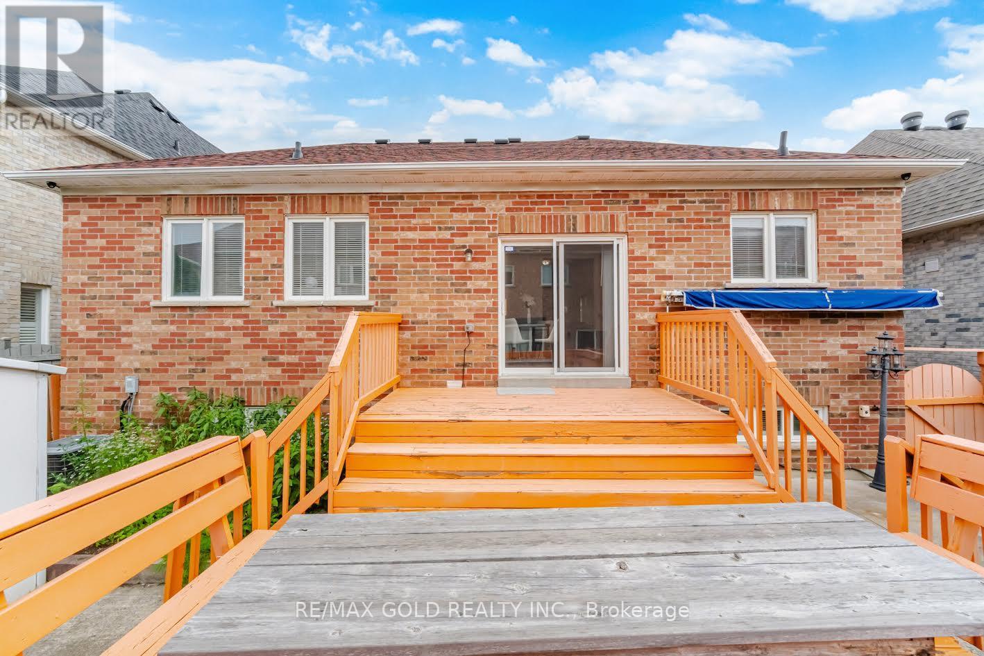 25 TREELINE BOULEVARD - 47