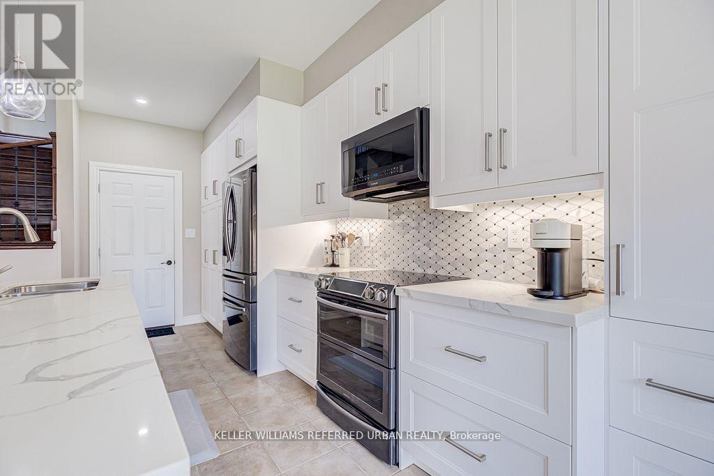 125 NIAGARA TRAIL - 19