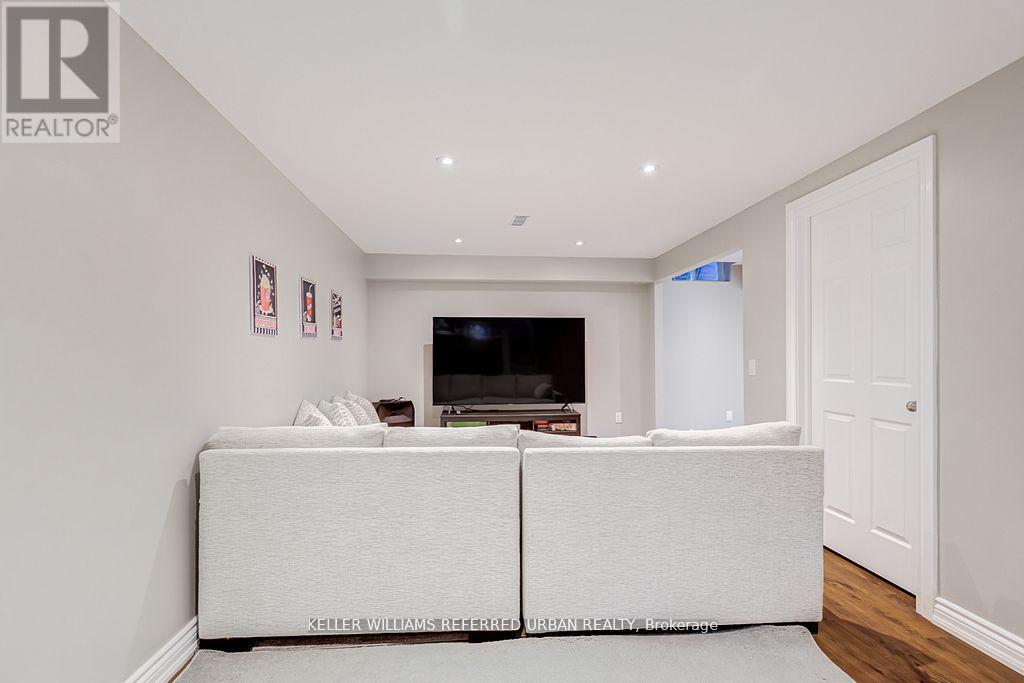 125 NIAGARA TRAIL - 41