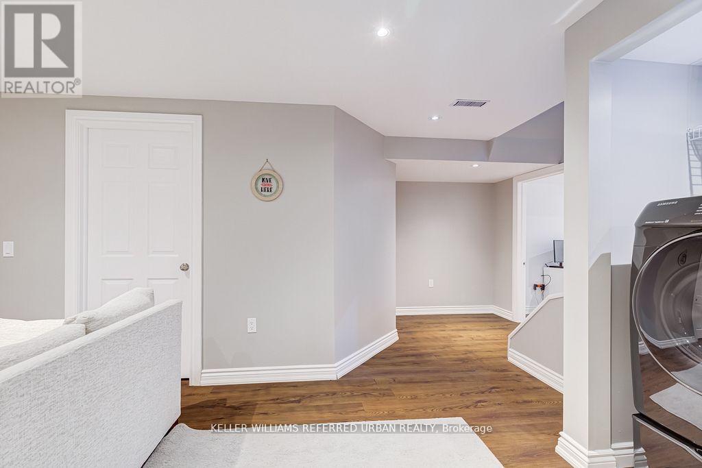 125 NIAGARA TRAIL - 42