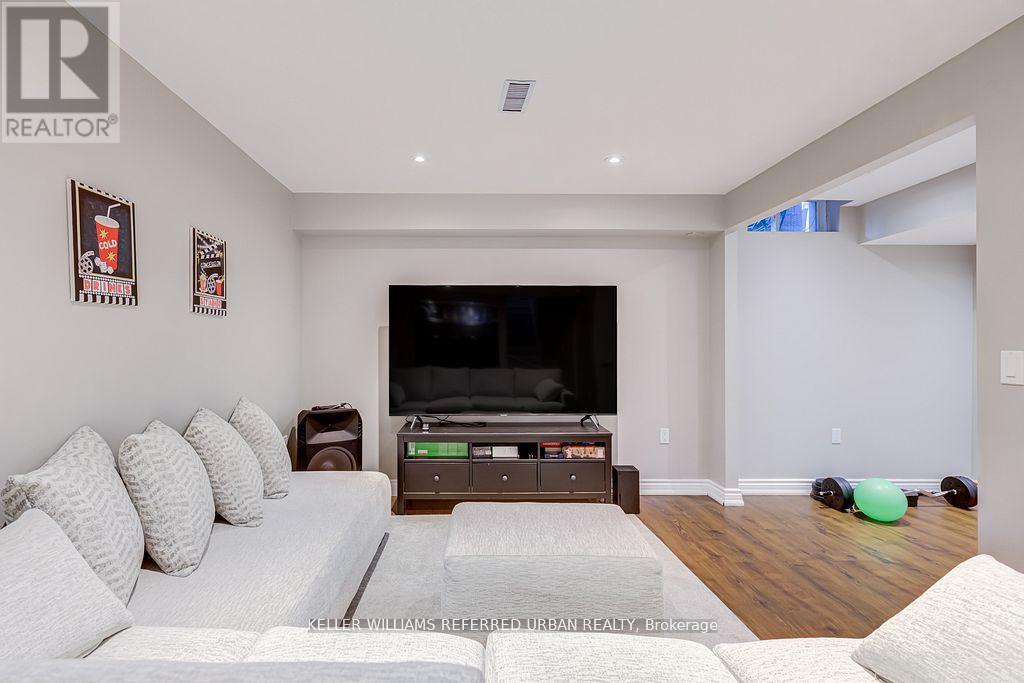 125 NIAGARA TRAIL - 44