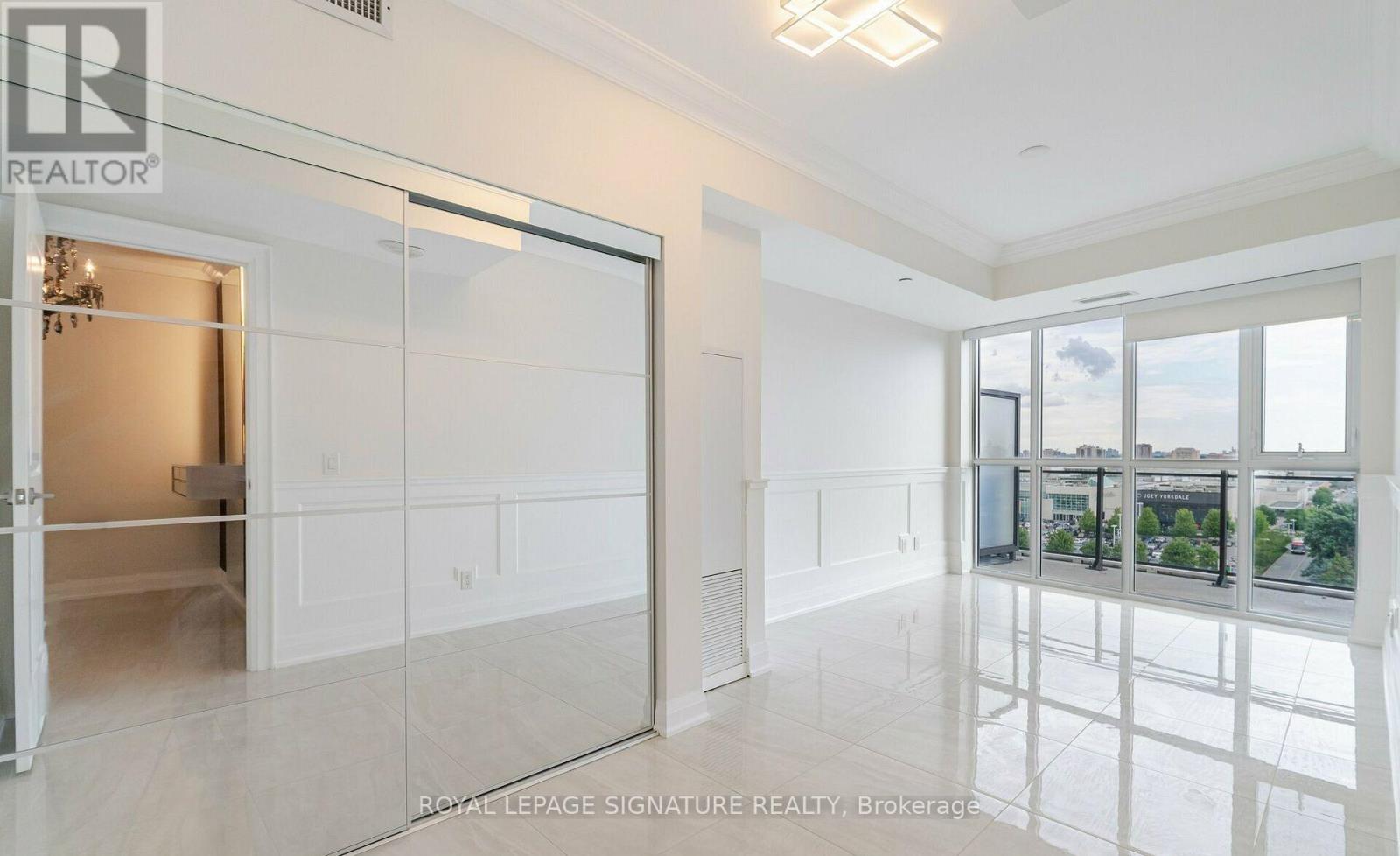 #PH904 16 MCADAM AVENUE - 21