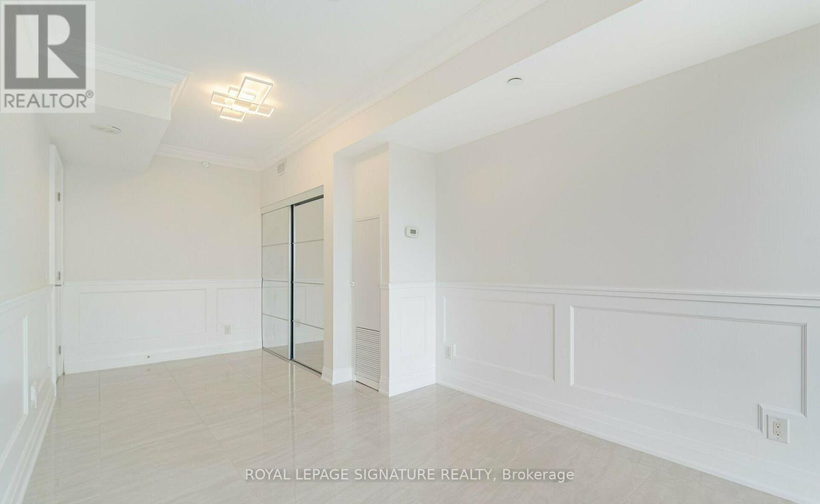 #PH904 16 MCADAM AVENUE - 22