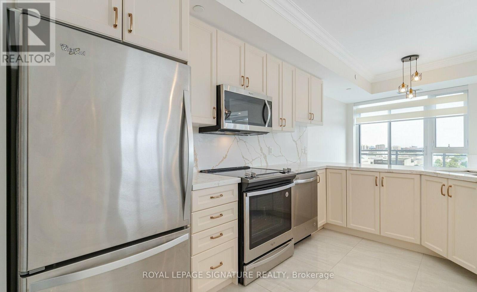 #PH904 16 MCADAM AVENUE - 8
