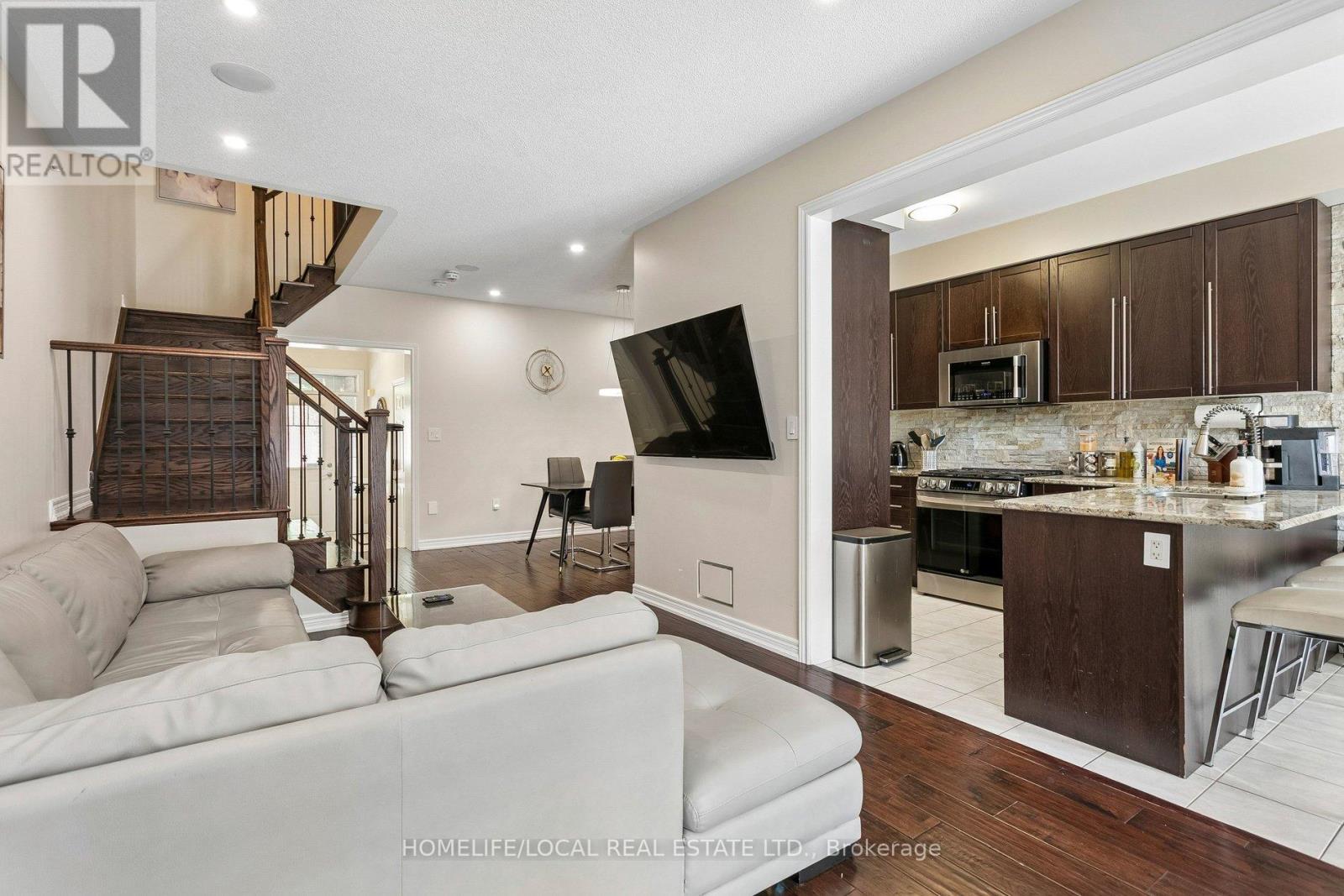 35 MAPLE CIDER STREET - 16
