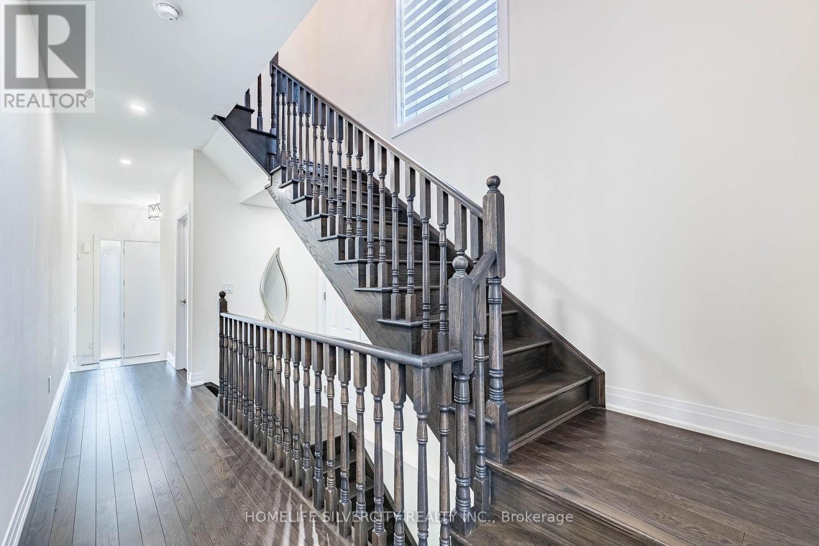 33 RAINBROOK CLOSE - 6