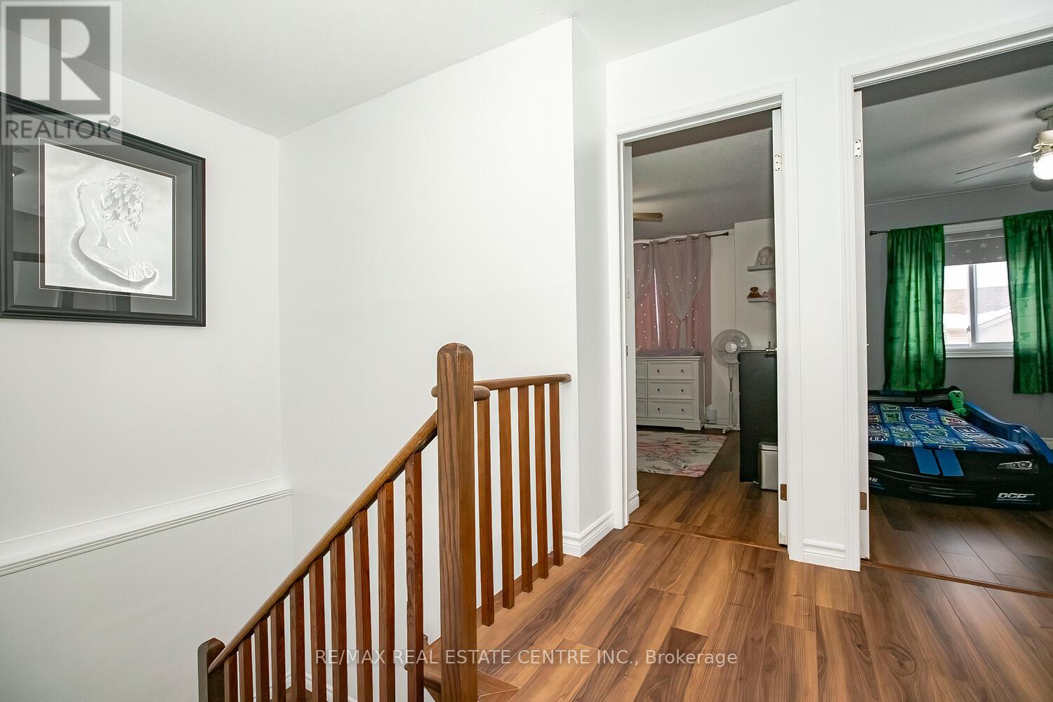 #27 31 PARKVIEW DRIVE - 13