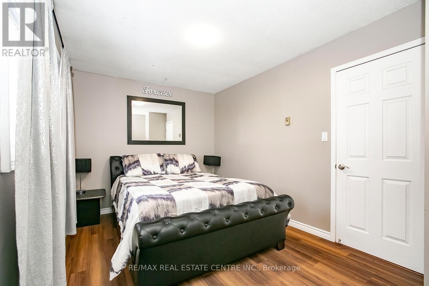 #27 31 PARKVIEW DRIVE - 14