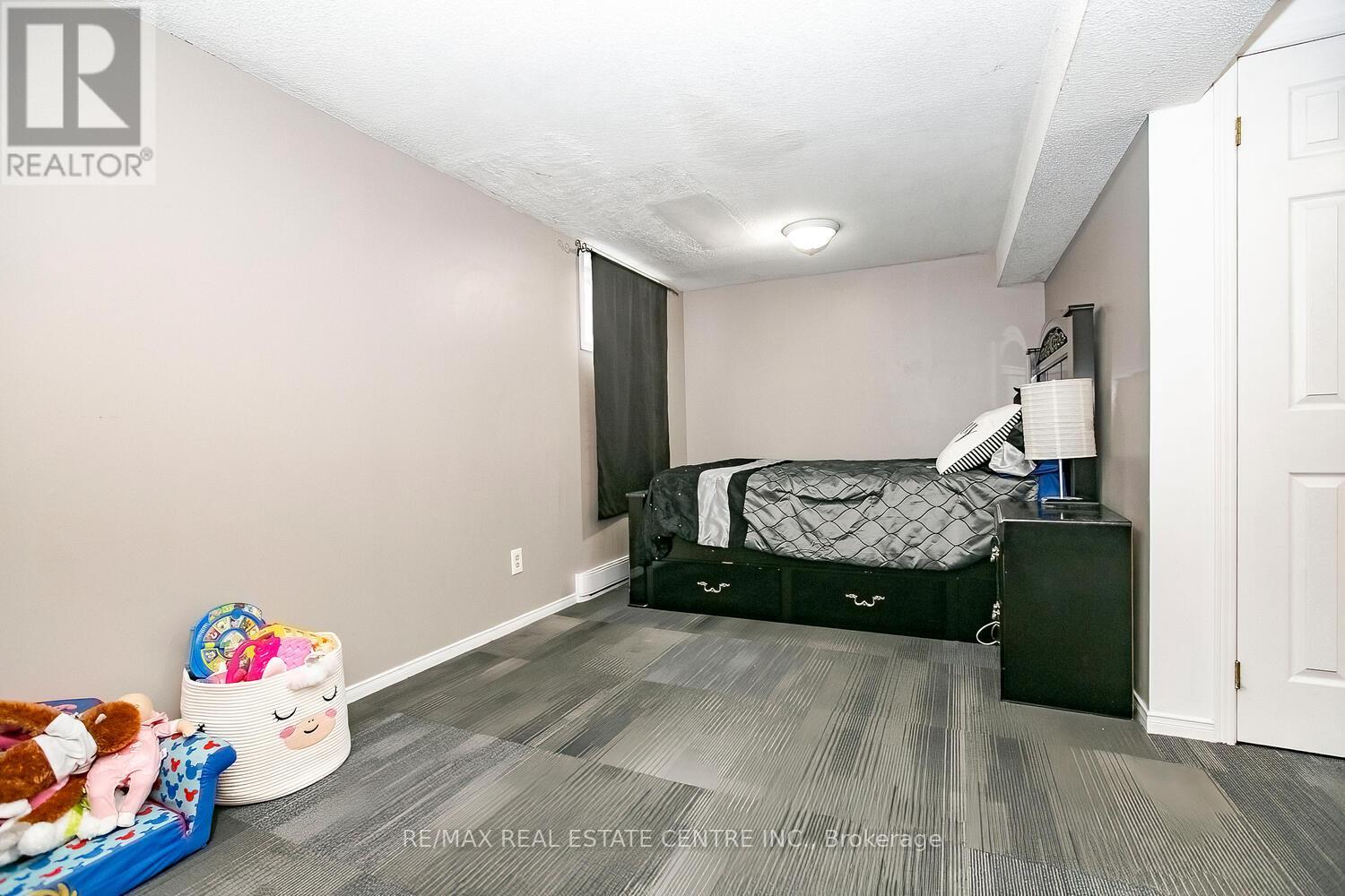 #27 31 PARKVIEW DRIVE - 23