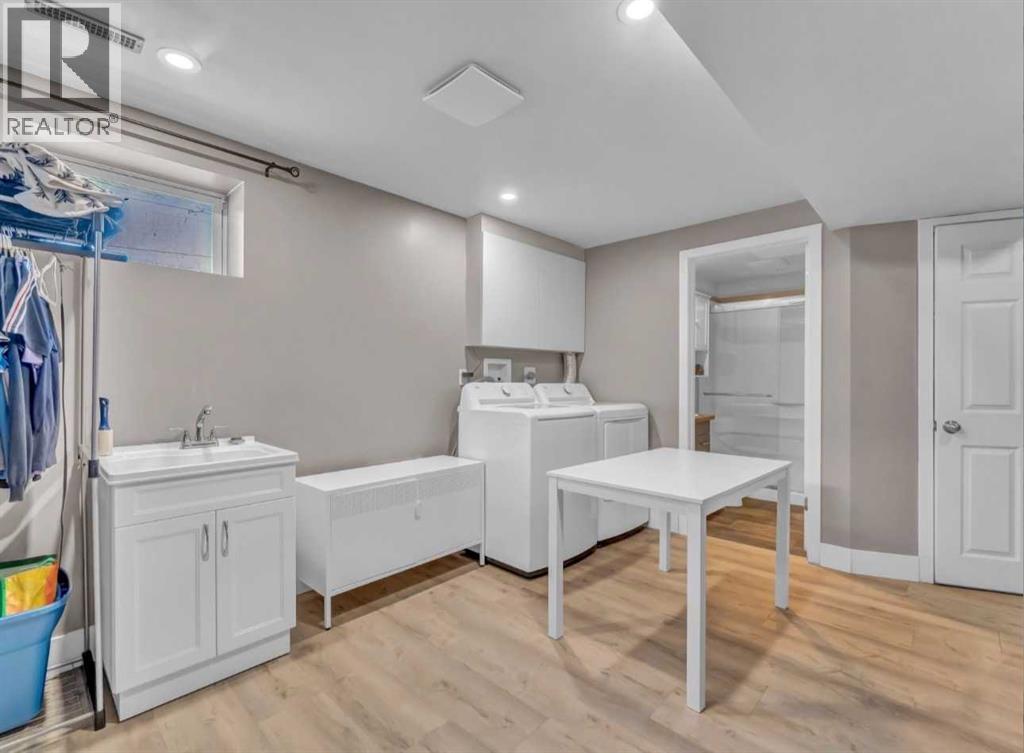 14 1 Street NE — photo 34