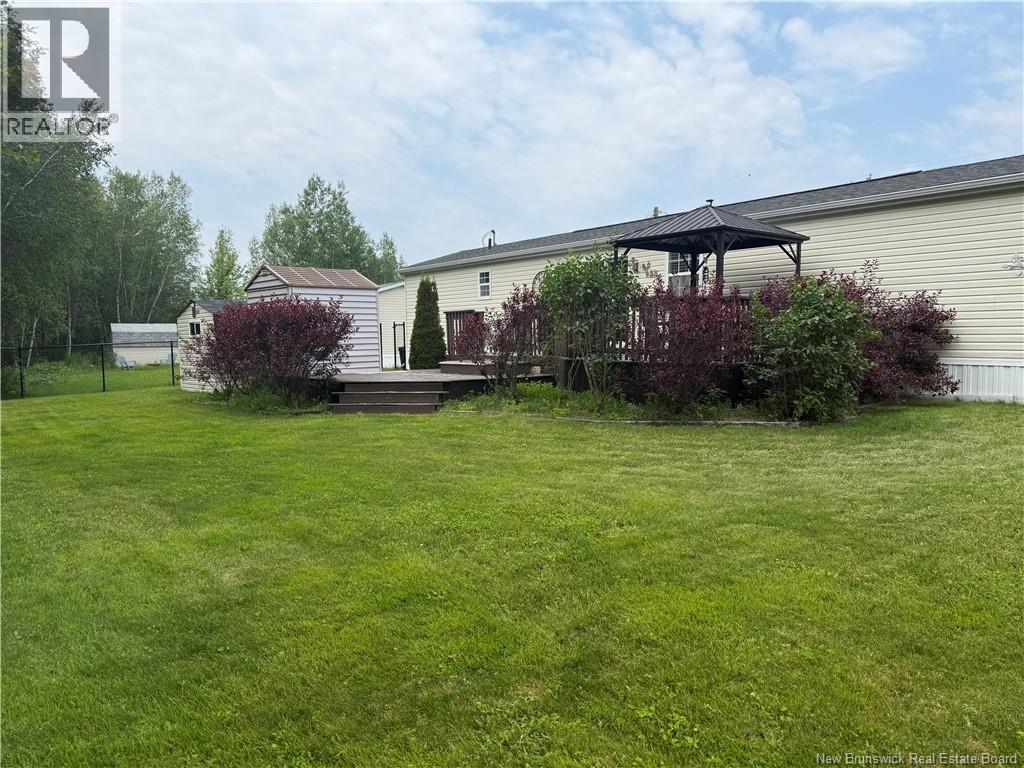 8 Maple Ridge Lane - Image 3