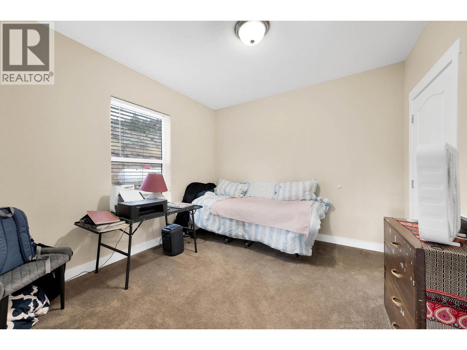 840 DEER Drive - 29