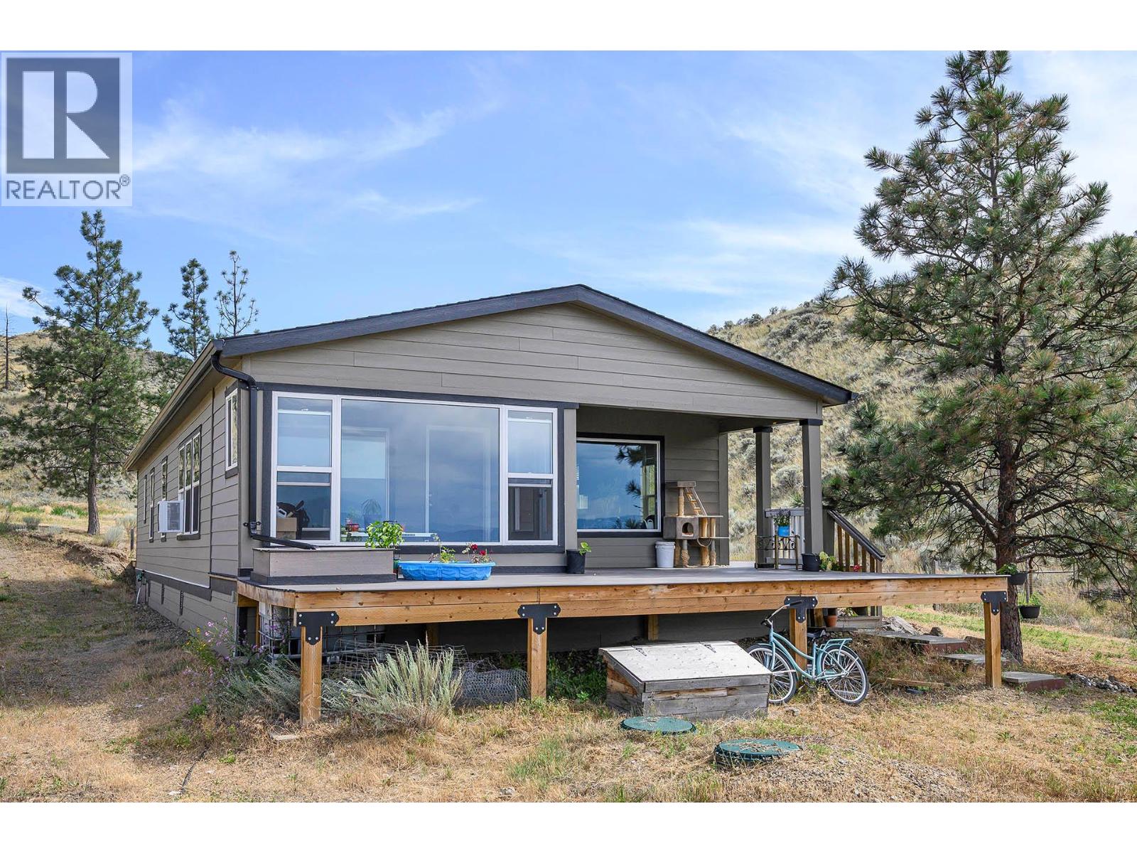 840 DEER Drive - 38