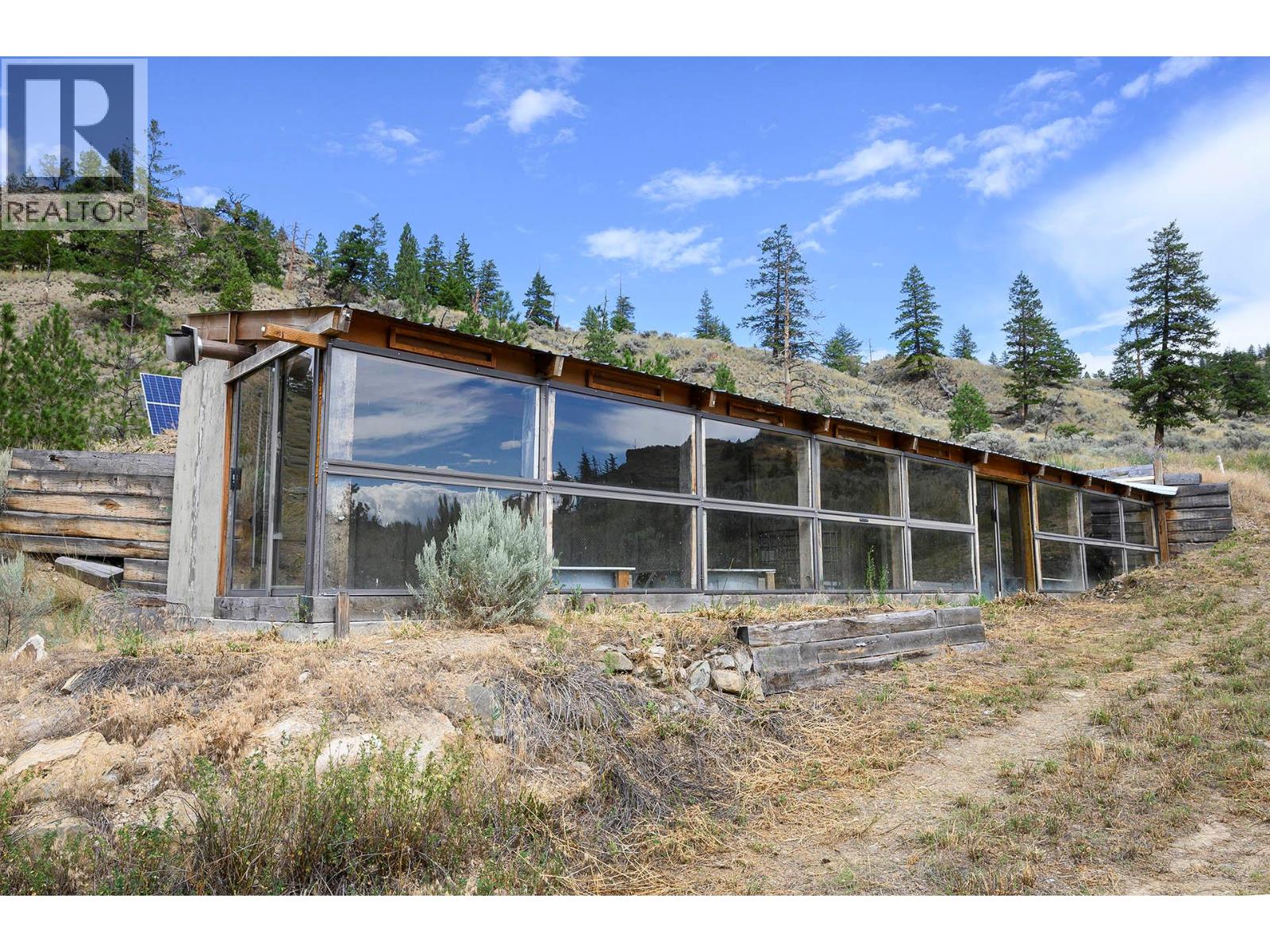 840 DEER Drive - 48