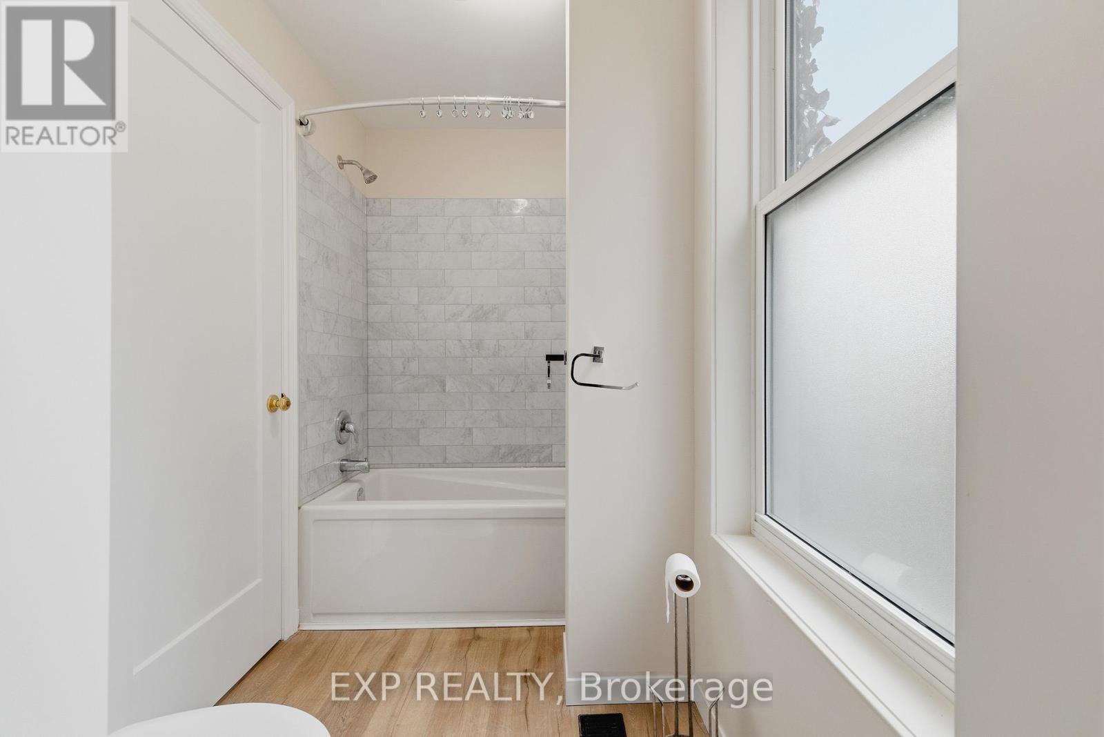 19 ADAM STREET - 13