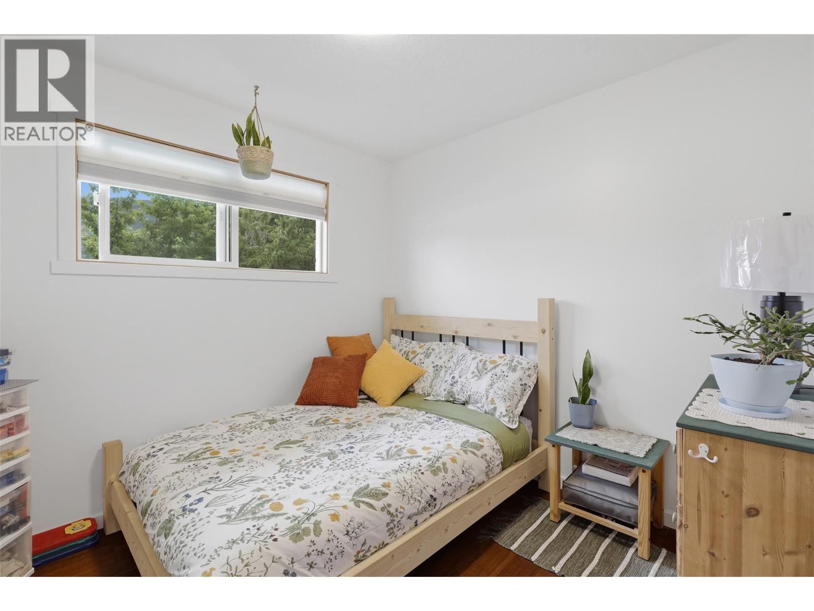 285 Huckleberry Place - 25