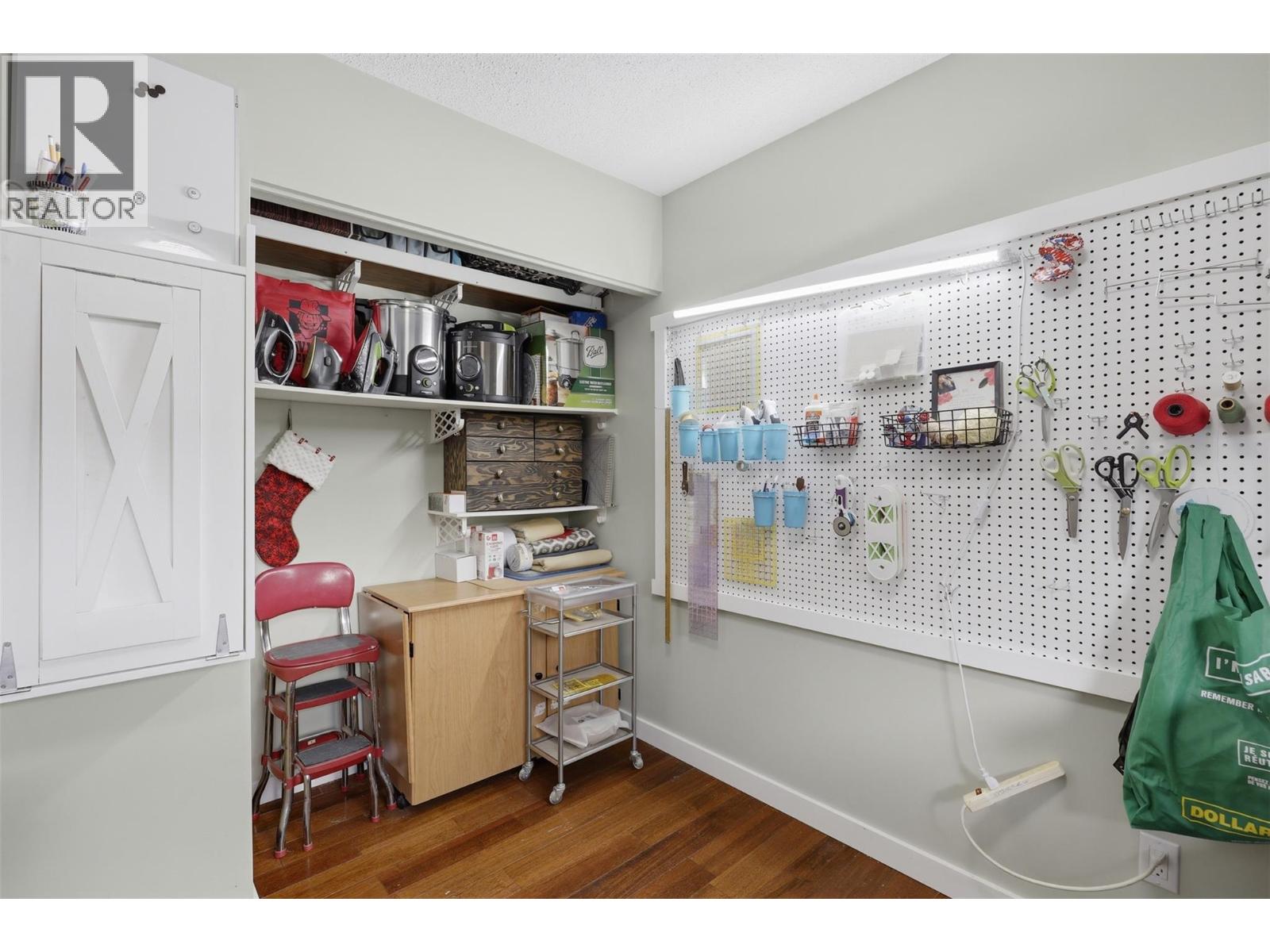 285 Huckleberry Place - 24