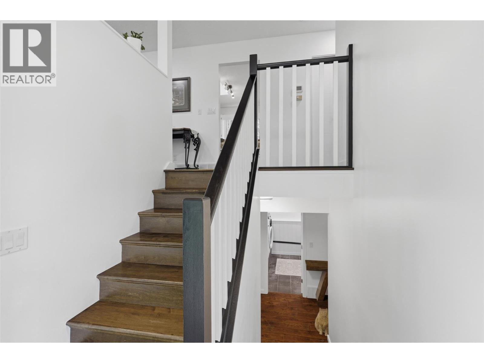 285 Huckleberry Place - 29